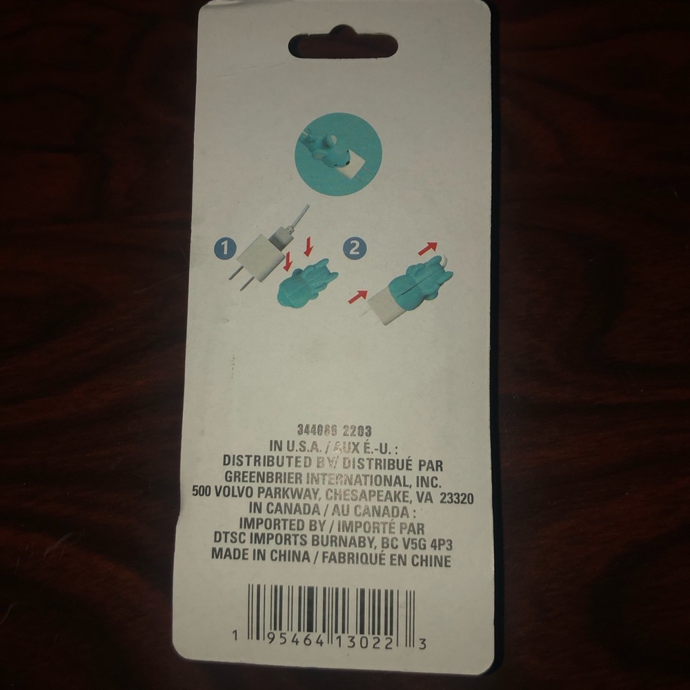 USB plug cover - Picture 4 of 4
